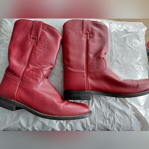 Justin Boots Red and Tan Leather Interior